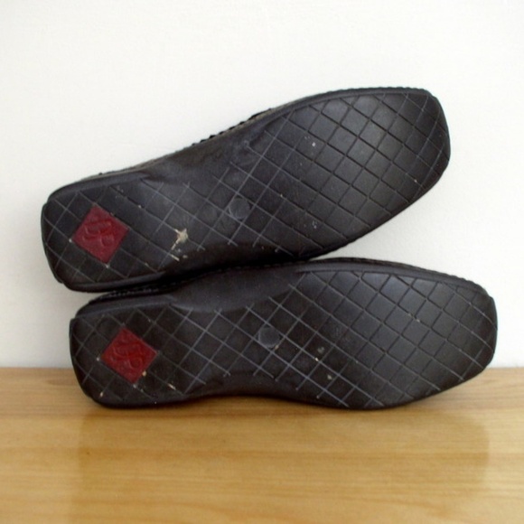 Donald J. Pliner Danie Keltie Crystal Loafer Sz 6 - Picture 7 of 7